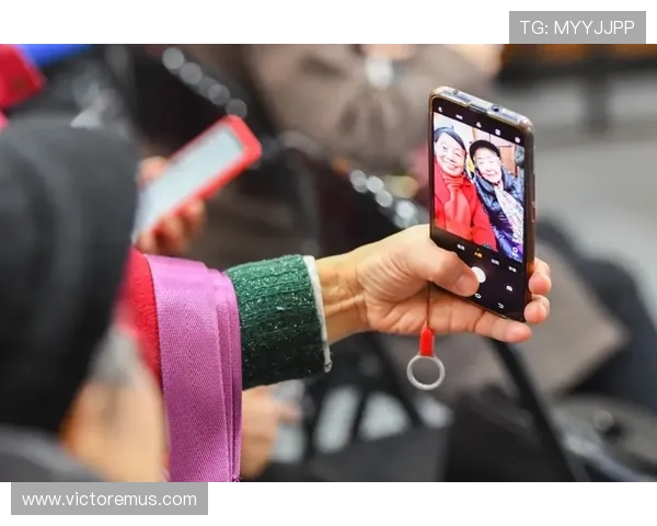 B体育手机娱乐让体育迷享受沉浸式手机娱乐体验，随时随地掌握最新赛事动态